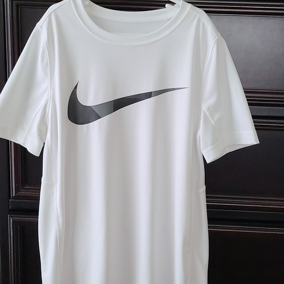 Nike Other - Youth Large Nike Dri-Fit Tee